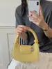 Bolsas Femininas de Nicho 2026 Novo Estilo Bolsa de Ombro Único de Axila Trançada Tendência Simples para o Dia a Dia Celebridade da Internet Bolsa Transversal Bolsa de Mão