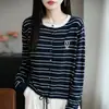 Cardigã de Malha Bordado Listrado Estilo Francês para Mulheres 2026 Nova Moda Elegante Quente Suéter Básico Blusa com Cordão