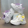 Zapatos para niñas para primavera y otoño, nuevo estilo transpirable de zapatos tipo papá para niñas, zapatillas para niñas mayores y pequeñas, zapatos de malla para niños, modernos