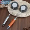 Escova de Limpeza para Panelas com Cabo de Madeira em Aço Inoxidável, Modelo Novo para Uso Doméstico, Escova de Limpeza de Cozinha com Cabo Longo, Escova de Palha de Aço para Panelas, Limpeza de Cantina, Utensílios de Cozinha