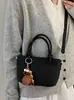 Yue Zi 2026 Otoño Temprano Bolso de Mano Versátil de Gama Alta Nuevo Bolso Cruzado de Hombro Único Informal Retro de Moda para el Trabajo