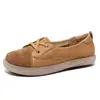 Outono de 2026 Novo Versátil Slip-On Couro Genuíno de Vaca Tamanho Grande Solado Macio Antiderrapante Sapatos Planos para Mulheres Grávidas
