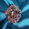 Broche de alta calidad, sentido de nicho, temperamento elegante, versátil, corsage de cristal Shijia, estilo bohemio europeo y americano, joyería de lujo