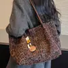 Bolso Tote Estampado de Leopardo Ruien para Mujer 2026 Nuevo Bolso de Hombro de Gran Capacidad para el Trabajo Estilo Coreano Moda Bolso de Mano Tendencia