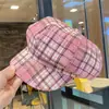 Boina Plaid estilo japonês para mulheres, Boina de Pintor Retrô Britânica para Outono e Inverno, Boné Bico de Pato Versátil Tendência Versão Coreana