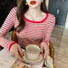 Camiseta básica de punto a rayas ajustada para mujer, estilo fino, nuevo modelo primavera/otoño 2026, manga larga, cuello cuadrado francés