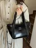 Bolso de Hombro Versátil Estilo Coreano Retro Nuevo para Mujer Bolso Cruzado Casual Simple Súper Moderno