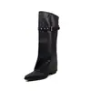 Novo Modelo de Comércio Exterior 2026: Botas Femininas Maillard Bico Fino Salto Bloco Fivela de Cinto Empilhadas com Rebites, Botas de Cavaleiro