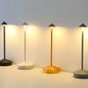 Amazon explosiones flecha sombrero pequeño lámpara de mesa transfronteriza LED temperatura de tres colores carga atenuación continua luz nocturna de hongo