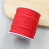 Una voluta de pulsera de pelo trenzado de mousse Un hilo de jade Pulsera tejida a mano DIY Colgante de collar Cordón para colgar Cuerda de mano Cuerda roja