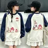 Ropa base estilo academia para niñas primavera y otoño 2026 nuevo estilo ropa infantil moderna niños medianos y grandes top para bebé con forro polar