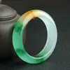 Pulseira de Jade Imitação Flor Azul Gelo de Alta Qualidade, Pulseira de Jade Quartzito Tricolor Amarelo-Verde-Roxo Grau B com Flores Flutuantes, Pulseira de Jade Imitação Dulong