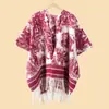 Nuevo Estilo Shawl Grande Cálido Espeso con Borlas Versátil de Color Sólido para Mujer Otoño e Invierno Capa Jacquard Gruesa de Alta Gama