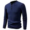 Suéter masculino popular 2026 transfronteiriço, novo padrão torcido outono e inverno, moda solta, gola V, camisa base versátil