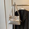 Bolsa de Alta Qualidade Estilo Ballet de Nicho Feminina 2024 Nova Moda Bolsa de Ombro Transversal com Laço Bolsa Versátil para o Dia a Dia