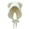Novo Chapéu de Malha Versátil Estilo Coreano para Outono e Inverno com Design de Ursinho Fofo, Chapéu Quente para Meninas, Gorro que Emagrece o Rosto e Protege as Orelhas