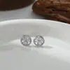 Brincos de Zircônia com Design de Moda Coreana para Mulheres, Brincos de Pétala Vazada com Design de Nicho, Brincos Exquisitos de Celebridade da Internet