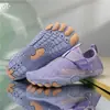 Novos Sapatos de Praia Infantis 2026, Sapatos Aquáticos Antiderrapantes para Exterior, Sapatos para Natação e Rafting Pai e Filho, Sapatos de Mergulho Amigáveis à Pele para Usar Descalço