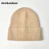 Sombrero de punto de otoño e invierno de ala corta para mujer estilo coreano versátil color sólido sombrero de lana japonés cálido protección para las orejas sombrero para el frío moda para hombre