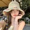 Chapéu de Palha Colorido com Contas de Madeira Estilo Hyuna para Mulheres, Chapéu de Sol de Aba Larga Vazado de Verão, Chapéu de Pescador Dobrável Moderno