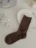 Calcetines blancos holgados para mujer, calcetines finos de algodón hasta la mitad de la pantorrilla para principios de otoño, combinados con zapatos pequeños de cuero, calcetines holgados sin costuras, calcetines absorbentes de sudor postparto