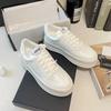Chanel estilo fundo grosso altura escondida novos sapatos brancos femininos populares panda preto e branco biscoito sapatos muffin bottom casual board