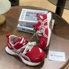 Nova coleção Primavera/Verão 2026: Tênis "dad shoes" emagrecedores, com amarração, solado plataforma e que aumentam a altura - confortáveis, estilosos, versáteis e perfeitos para looks casuais e esportivos