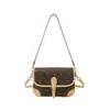 Bolsa Pequena Quadrada Color Block Estampada com Aba Tendência Versátil Cor Vintage para Mulheres 2025 Nova Bolsa de Ombro Transversal Casual Retrô