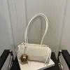 Bolso de Felpa de Invierno para Mujer 2025 Nuevo Estilo de Moda Bolso Tote Estilo Coreano Casual Bolso de Hombro de Gama Alta para Mujer