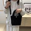 Bolso Cubo Sencillo 2024 Invierno Nuevo Corea del Sur Ins Pana Bolso de Hombro Cruzado Bolso de Mano con Texto para Mujer