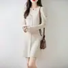 Otoño/Invierno 2026 Nuevo Vestido de Mujer Cuello en V Manga Campana Ajustado Vestido Largo de Punto Moda en Ropa para Mujer