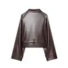Moda Femenina Transfronteriza Europea y Americana Nueva Colección Invierno 2025 Gabardina de Cuero Sintético de Doble Botonadura con Cinturón y Solapa Decorada W063 Z103