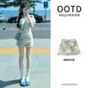 Lindo Conjunto de Mini Vestido Litorâneo para Mulheres, Roupa de Verão Estilo Coreano, Roupas Femininas de Primavera, Novo Vestido de Verão com Uma Alça Pintura a Óleo
