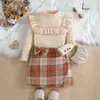 Conjunto de Dos Piezas Otoño 2024 Nuevo Top de Cuello Medio Alto con Mangas de Princesa + Falda a Cuadros
