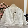 Nuevo Abrigo de Algodón Acolchado Grueso Floral de Tres Capas para Niñas Otoño e Invierno Moda para Bebés Chaqueta de Algodón Elegante y Moderna Ropa Infantil Tendencia