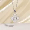 Collar de Trébol de Cuatro Hojas con Diamantes Completos de Venta Caliente Transfronteriza, Trébol de la Suerte, Lujo Ligero, Moda de Gama Alta, Versátil, Joyería Sencilla de Cadena para Suéter