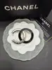 Broche com Cores Contrastantes para Mulheres, Banhado a Ouro Cobre, Luxo de Alta Qualidade, Broche com Letra C Dupla, Versão de Alta Qualidade da Marca C, Etiqueta Original, Joias em Estoque