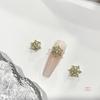 Celebridad de Internet Nueva Exquisita Serie de Copos de Nieve Navideños de Lujo Ligero Calcomanías para Manicura Texturizadas Doradas y Plateadas Accesorios Accesorios para Manicura de Circonita