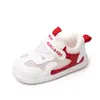 Zapatos de bebé y niño pequeño verano malla grande transpirables zapatilla de bebé niña zapatos funcionales para bebé venta al por mayor MY23-5