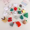 Colgante de Felpa de Dibujos Animados Papá Noel Ciervo Broche Pinza para el Cabello DIY Ropa Bolsa Zapatos y Calcetines Muñeca Decorativa Venta al por Mayor