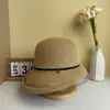 Chapéu Bucket Color Block com Listras Estilo Old Money Aba Dobrada para Mulheres Verão Versátil Casual Proteção Solar Chapéu de Palha Proteção Solar ao Ar Livre Chapéu de Bacia