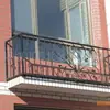 Casa de Estilo Europeo Hierro para Aire Acondicionado Barandillas Protectoras Bienes Raíces Comunitarios Artesanía de Hierro Forjado Valla con Forma de Flor para Aire Acondicionado