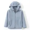 Jaqueta de lã polar de outono e inverno infantil engrossada quente respirável jaqueta de cardigã para pais e filhos da moda uniforme escolar quente