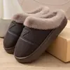 Pantuflas de algodón impermeables para uso doméstico, pantuflas de invierno gruesas y cálidas de felpa para parejas de hombres, antiolor, resistentes a la suciedad, pantuflas para calentar los pies para mujeres