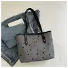 Bolso de Hombro Grande de Lona Informal con Estampado de Lunares y Lazo 2026 Nueva Moda Tendencia para Mujer