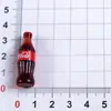 Miniaturas simuladas de botellas pequeñas para juego de alimentos al por mayor, botellas en miniatura de bebidas y vino, accesorios de resina de tienda de conveniencia, parches de dibujos animados surtidos