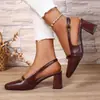 Sandalias de punta cerrada estilo francés con hebilla y talón descubierto, zapatos de tacón alto, nuevos zapatos Mary Jane versátiles de tacón grueso estilo vintage 2026