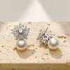 Pendientes de Perla Copo de Nieve de Alta Gama, Pendientes de Nicho Modernos y Versátiles, Accesorios para el Trayecto Diario
