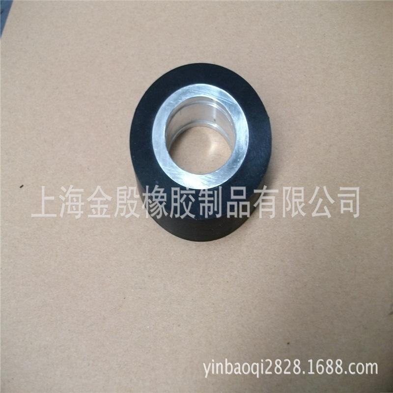 2548680092_2124538986