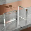 Base de cristal hecha a medida de material grado K9, disponible en formas cúbica y rectangular, soporta grabado y grabado láser 3D interno para regalos